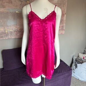 Potpourri Elegant Pink Silk Like Lace Trim‎ Chemise Size M adjustable straps Y2K